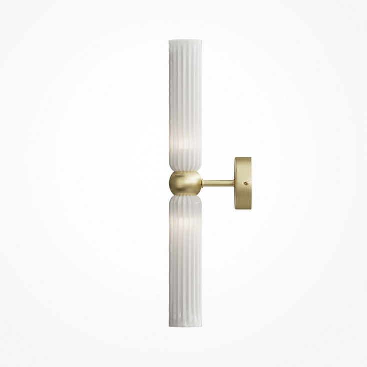 Applique da parete grande doppio diffusore in vetro dal design elegante