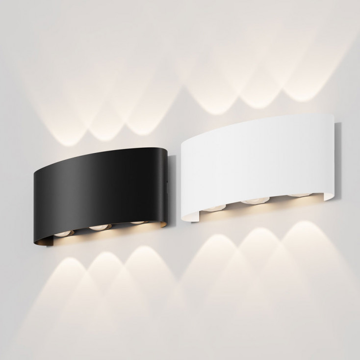 Applique da parete per esterno moderna a LED con struttura grande in metallo