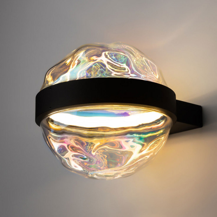 Lampada da parete a led dimmerabile con diffusore in vetro