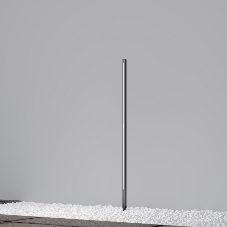 Lampione da giardino medio struttura in alluminio e diffusore a LED