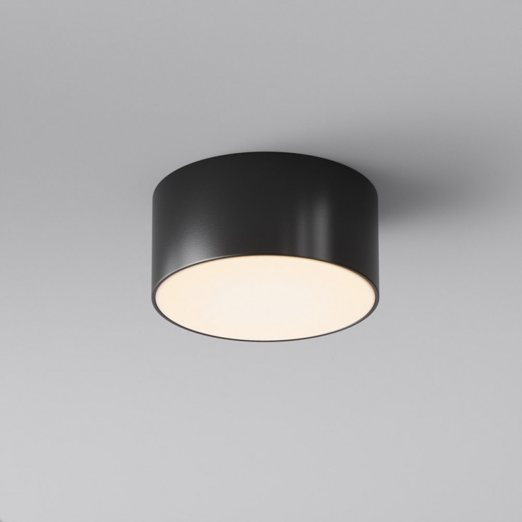 Plafoniera a led per esterno con struttura rotonda in alluminio e acrilico