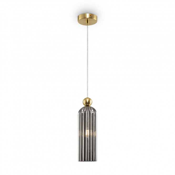 Lampada a sospensione con singolo diffusore in vetro dalle linee moderne