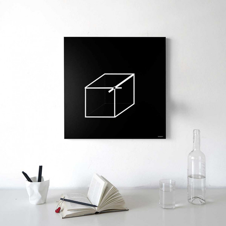 Orologio da parete in metallo in stile moderno e minimale "CUBE"