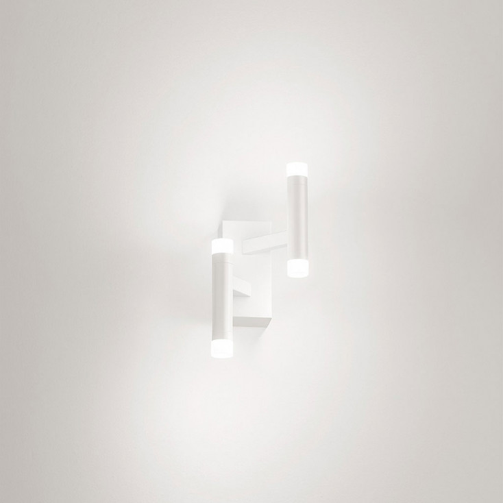 Applique da parete piccola a led struttura in metallo e diffusori in acrilico