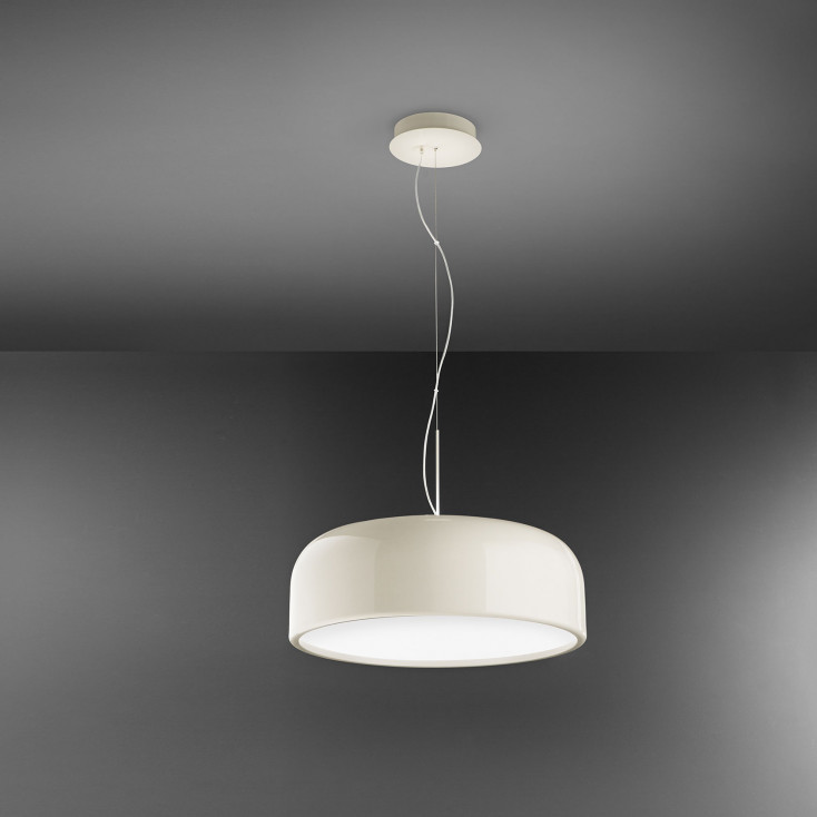 Lampada a sospensione a led grande in metallo con diffusore in acrilico
