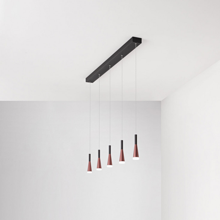 Lampada a sospensione lineare struttura in metallo e 5 diffusori a led