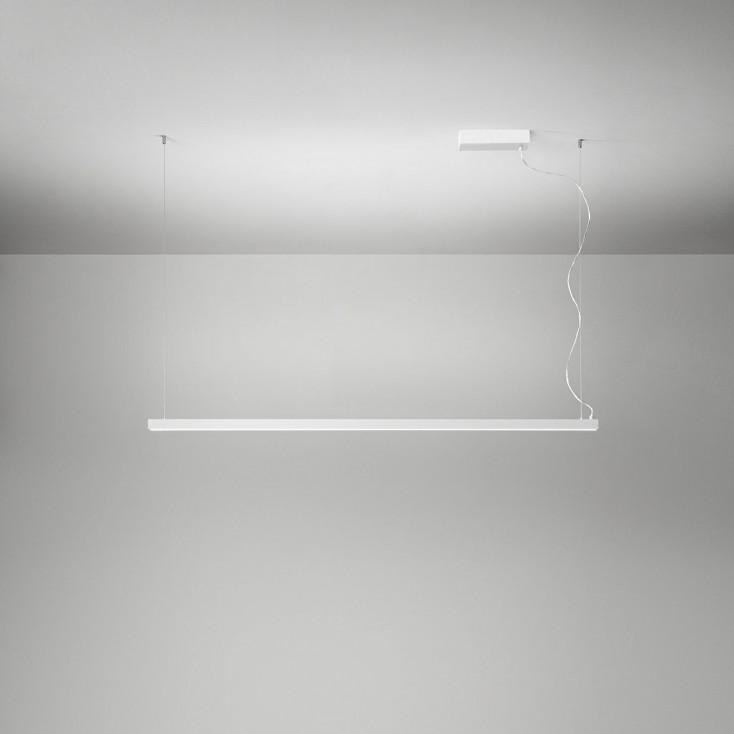 Lampada a sospensione struttura in metallo lineare con doppio led