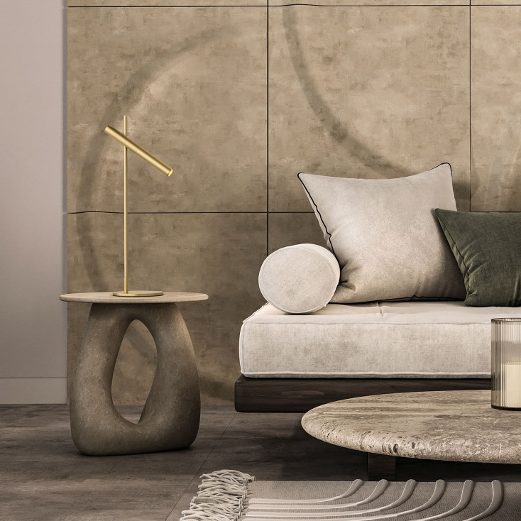 Lampada da tavolo led con struttura in metallo e diffusore orientabile