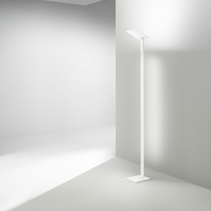 Pianatana a led in alluminio e diffusore orientabile quadrato in acrilico