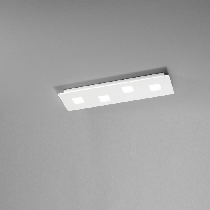 Plafoniera a led con struttura in alluminio rettangolare dal design moderno