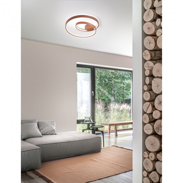 Plafoniera a led con struttura in metallo e diffusore a spirale