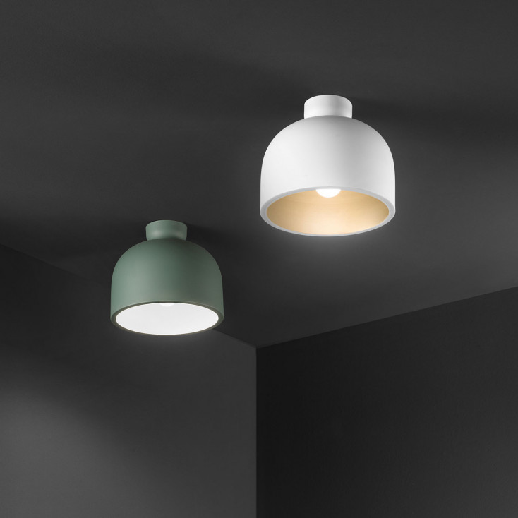 Plafoniera da soffitto dal design moderno con diffusore in metallo