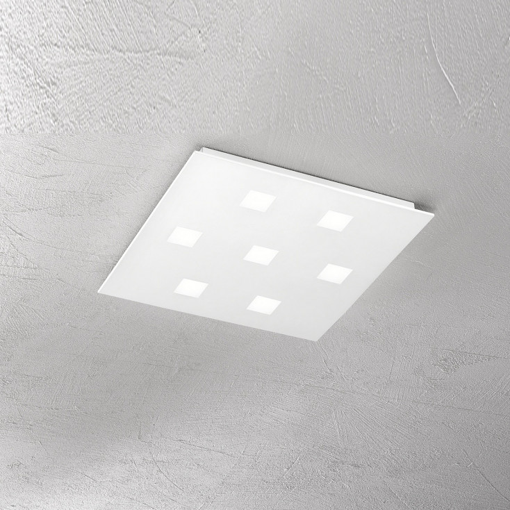 Plafoniera grande a led con struttura in alluminio quadrata dal design moderno