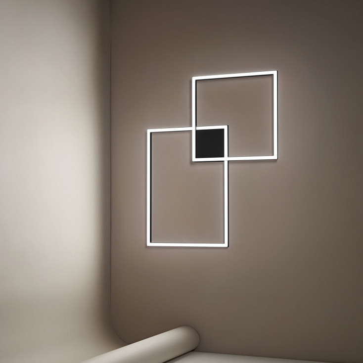 Plafoniera led grande in metallo e diffusore in acrilico dal design moderno
