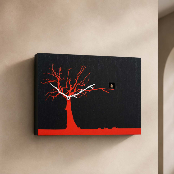 Orologio da parete a cucù in legno dal design moderno ed elegante