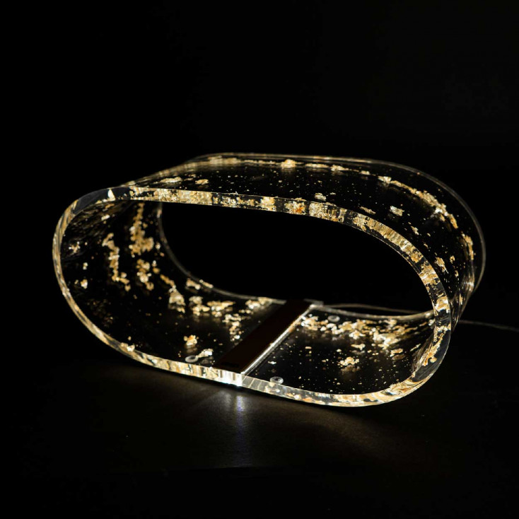 Lampada da tavolo a LED dal design moderno
