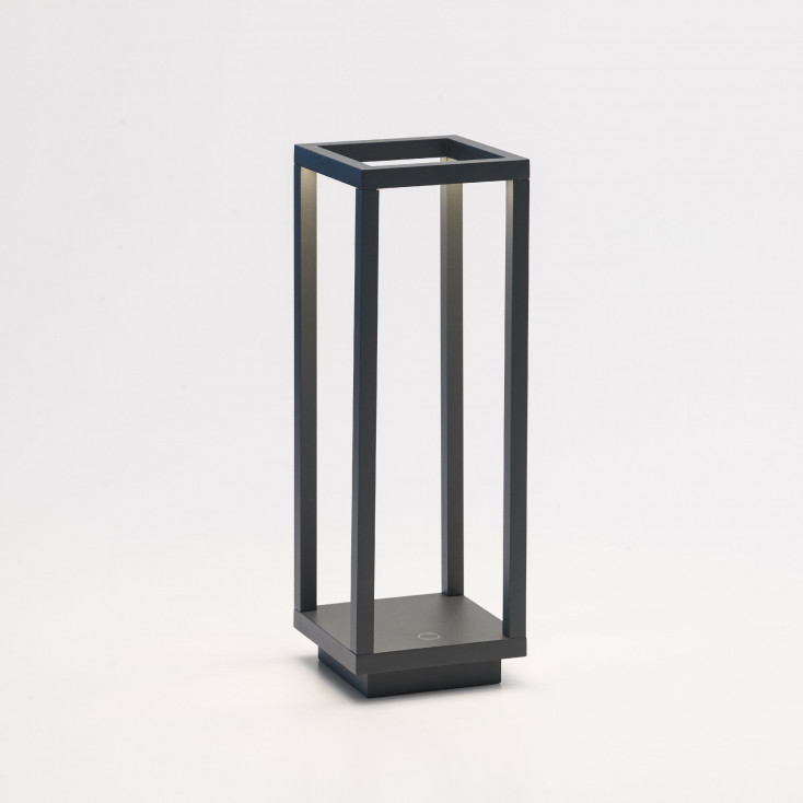 Lampada da tavolo a led dimmerabile e ricaricabile da esterno