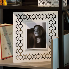  Arti e Mestieri - Ikat - Portafoto moderno da tavolo con cornice in metallo - Foto 9x12 - SKU: 0PF3958 