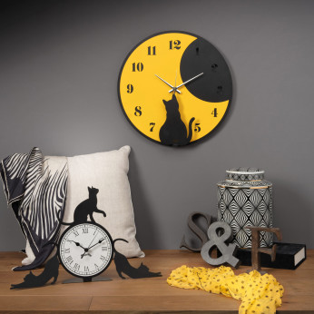 Arti e Mestieri Orologio da parete rotondo in metallo con design moderno e silhouette di gatto Moon Whiskers