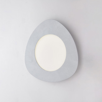 Be Light Plafoniera a LED con struttura in metallo laccato e diffusore in acrilico Clara