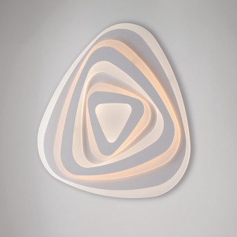 Be Light Plafoniera da soffitto a LED struttura triangolare in alluminio design moderno Sasha