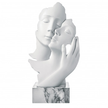 Bongelli Preziosi Scultura da tavolo grande in marmorino con abbraccio innamorati