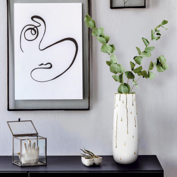 Bongelli Preziosi Vaso alto in marmorino con decori a goccia dal design moderno ed elagante Rugiada