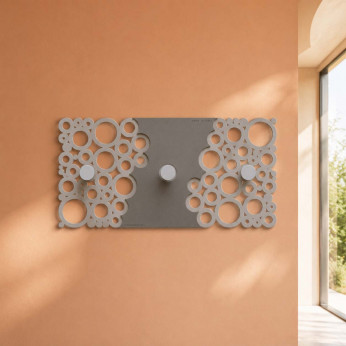 CalleaDesign Appendiabiti da parete con pannello in legno e 3 pomelli dal design moderno Bollicine