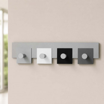 CalleaDesign Appendiabiti di design per soggiorno con pannello in legno e 4 ganci CoatRack
