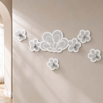 CalleaDesign Attaccapanni da parete con 5 ganci in alluminio e fiorellini in legno Merletto
