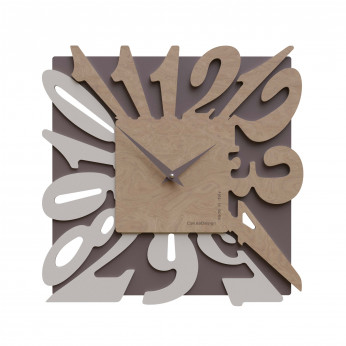 CalleaDesign Orologio da parete moderno in legno quadrato con numeri design particolare Dalilah