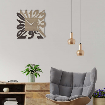 CalleaDesign Orologio da parete moderno in legno quadrato con numeri design particolare Dalilah