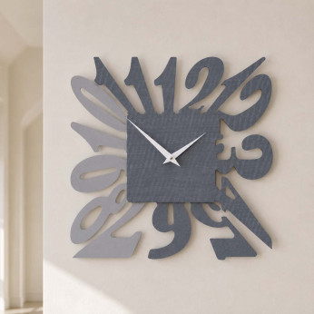 CalleaDesign Orologio da parete moderno in legno quadrato con numeri design particolare Dalilah