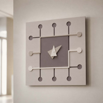 CalleaDesign Orologio da parete moderno quadrato in legno con lancette in metallo MicroCHIP