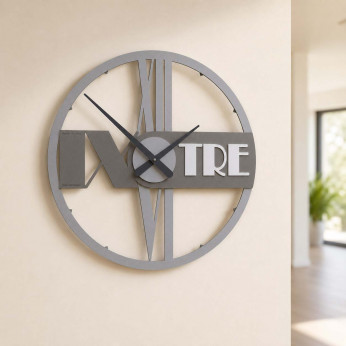CalleaDesign Orologio da parete rotondo in legno con numeri decorativi e design moderno Olivia