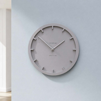 CalleaDesign Orologio da parete rotondo in legno dal design moderno Miny