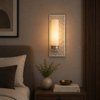Elstead Lighting Applique moderna da parete con struttura in acciaio e diffusore in vetro Ziggy