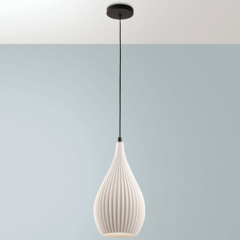 Fabas Luce Lampada a sopensione con struttura in metallo e diffusore in PVC Lisa