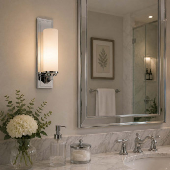 Feiss Applique da parete grande per bagno con diffusore in vetro a 1 luce LED Amalia