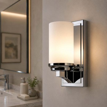 Feiss Applique da parete piccola per bagno con diffusore in vetro a 1 luce LED Amalia