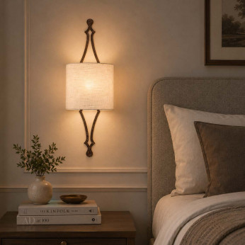 Feiss Applique da parete rustica con struttura in acciaio e diffusore in tessuto Tilling