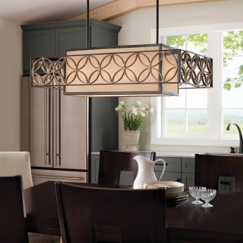 Feiss Lampada a sospensione lineare classica in ferro con diffusore in vetro a 4 luci Remy