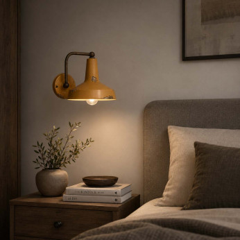 FerroLuce Lampada da parete in stile industrial in metallo con diffusore in ceramica Vintage