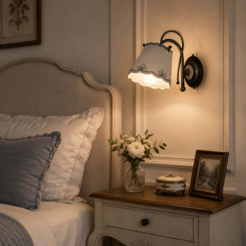 FerroLuce Lampada da parete rustica con paralume in ceramica decorata a mano Ravenna