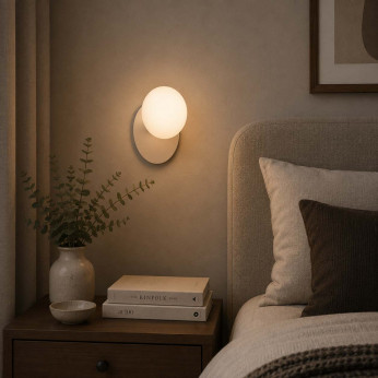 Ideal lux Applique a parete in metallo con diffusore in vetro dal design moderno Ninfea