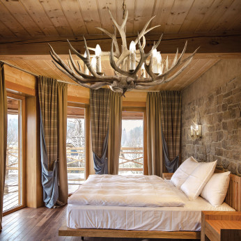 Ideal lux Lampadario grande in metallo con elementi decorativi in resina Chalet