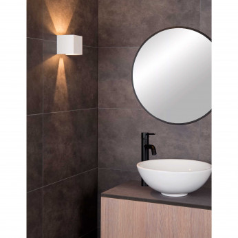 Lucide Applique con struttura in metallo cubica dal design moderno e diffusore a LED Axi