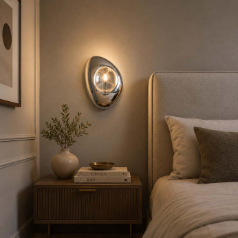 Maytoni Applique da parete in metallo con diffusore in vetro dal design elegante Mabell