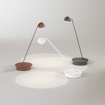 Perenz Lampada da tavolo led con struttura in metallo e diffusore orientabile in vetro Lyra