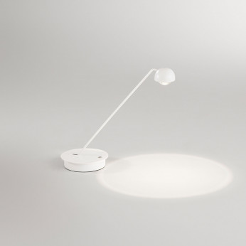Perenz Lampada da tavolo led con struttura in metallo e diffusore orientabile in vetro Lyra